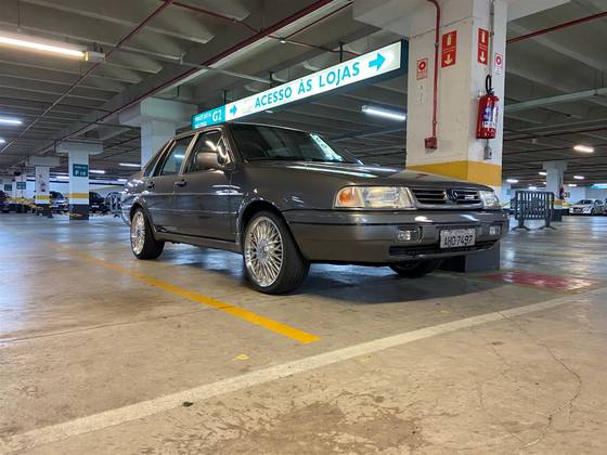 VOLKSWAGEN SANTANA 1.8 MI 8V GASOLINA 4P MANUAL VOLKSWAGEN SANTANA 1.8 MI 8V GASOLINA 4P MANUAL